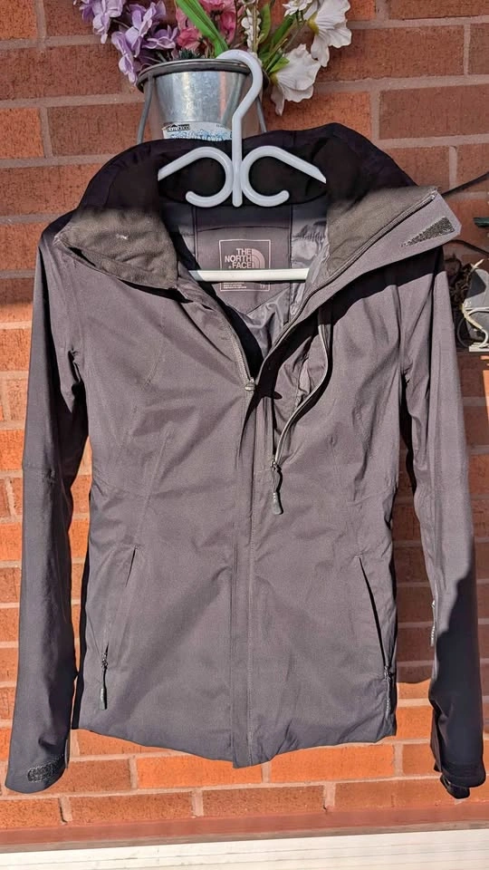 The North Face Women's XS Jacket