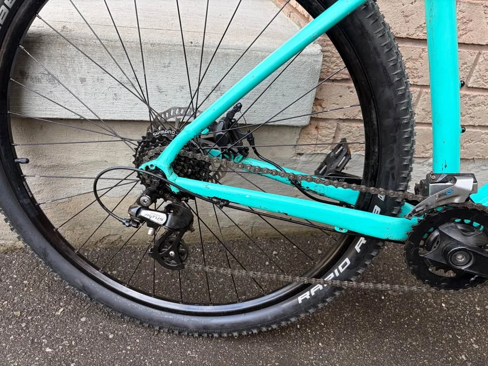 Trek Marlin 5 XXL 29 Bike - photo 3