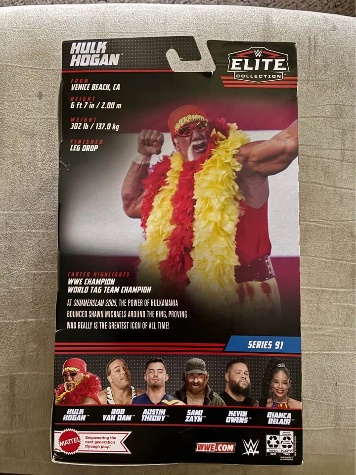 Mattel WWE Elite Collection Series 91 Hulk Hogan action figure - photo 2