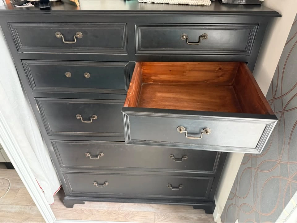 Black Wooden Chest of Drawers – 7 Drawers, 45"W - photo 2