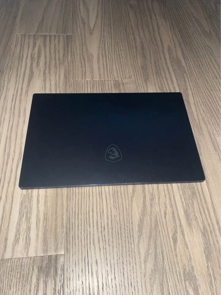 MSI ps63 modern 8RDS laptop (with original charger) - photo 3