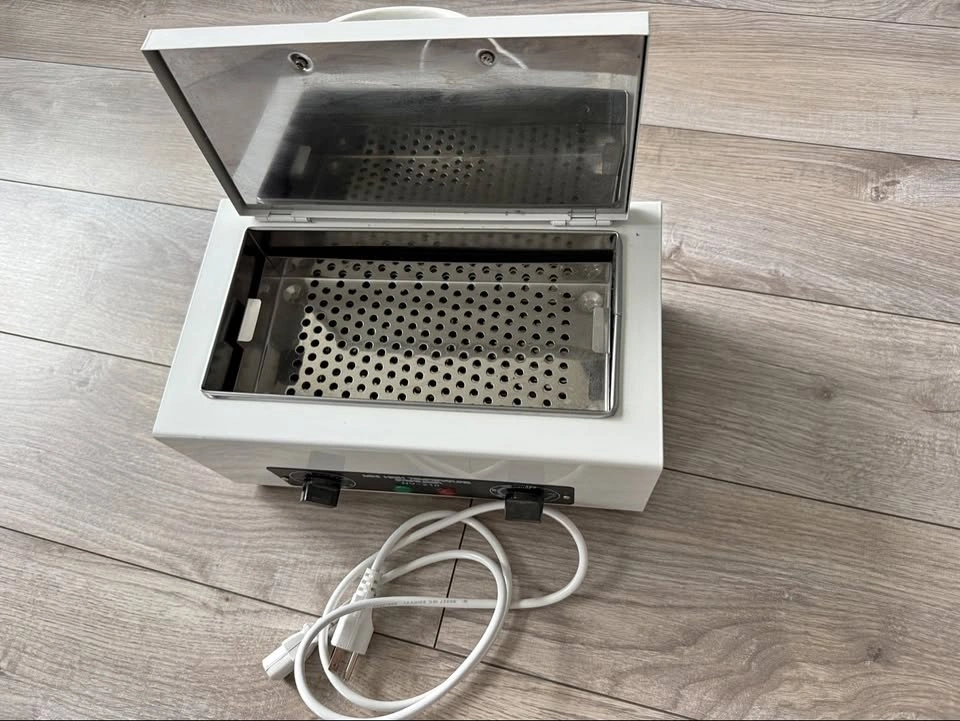 NV-210 Mini High Temperature Sterilizer for Nail Tools