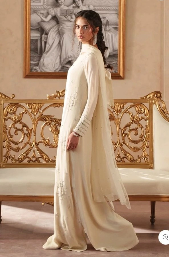 Lulusar - Ivory long gown 🤍 - photo 2