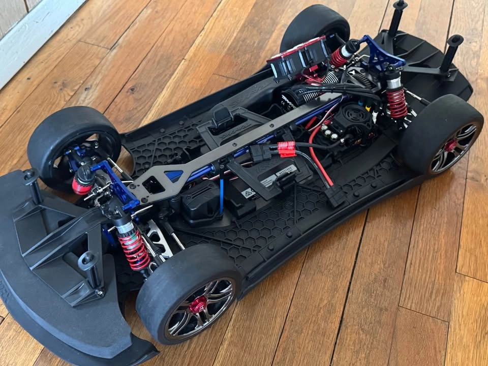 Brand new Traxxas X0-1 - photo 3