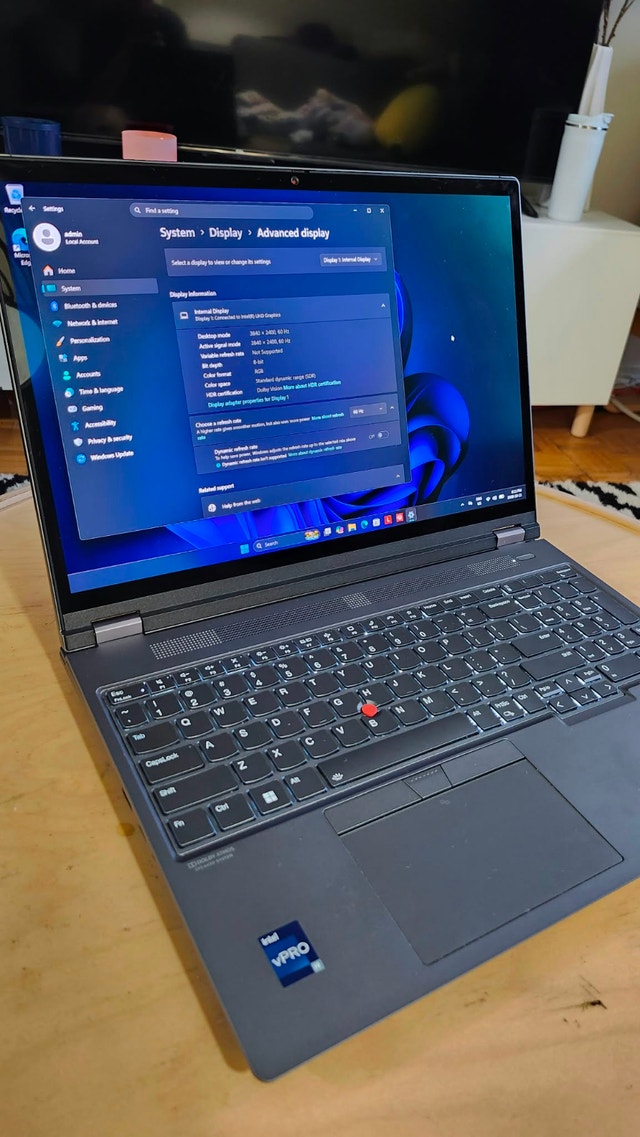ThinkPad P16 4K laptop Intel i9 13950HX RTX 4000 ADA 64GB DDR5 - photo 5