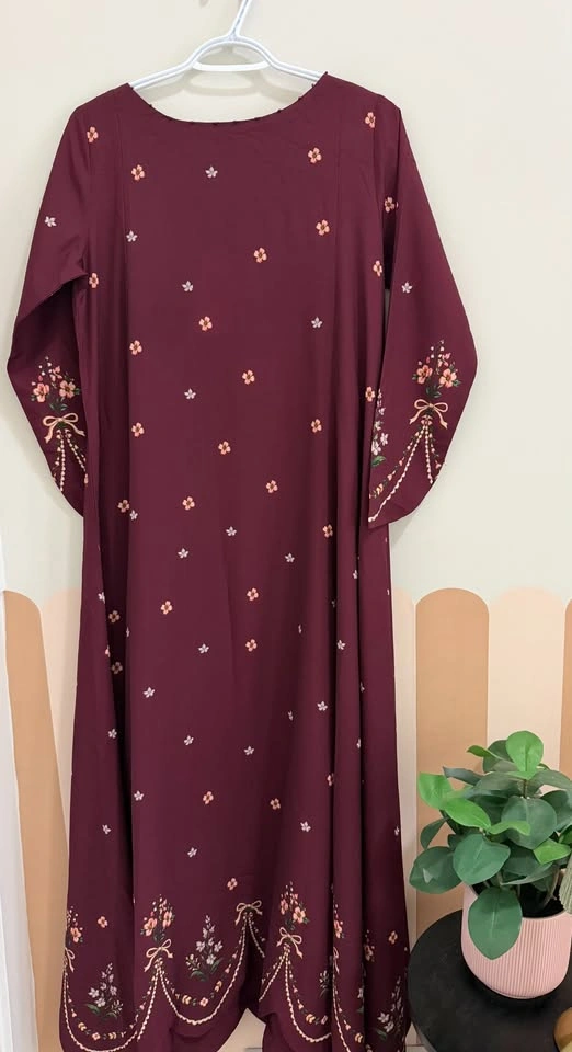 Lulusar - Plum maroon gown - photo 2