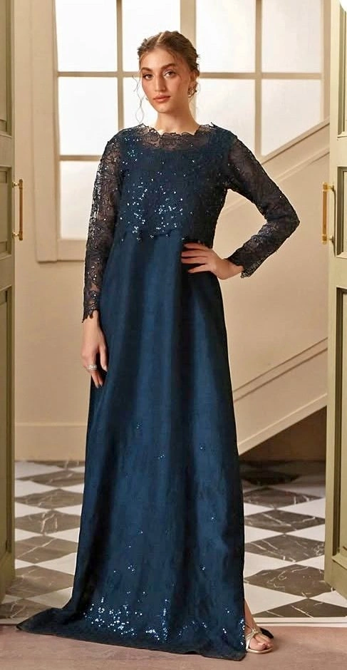 Lulusar - Midnight blue dress 💙