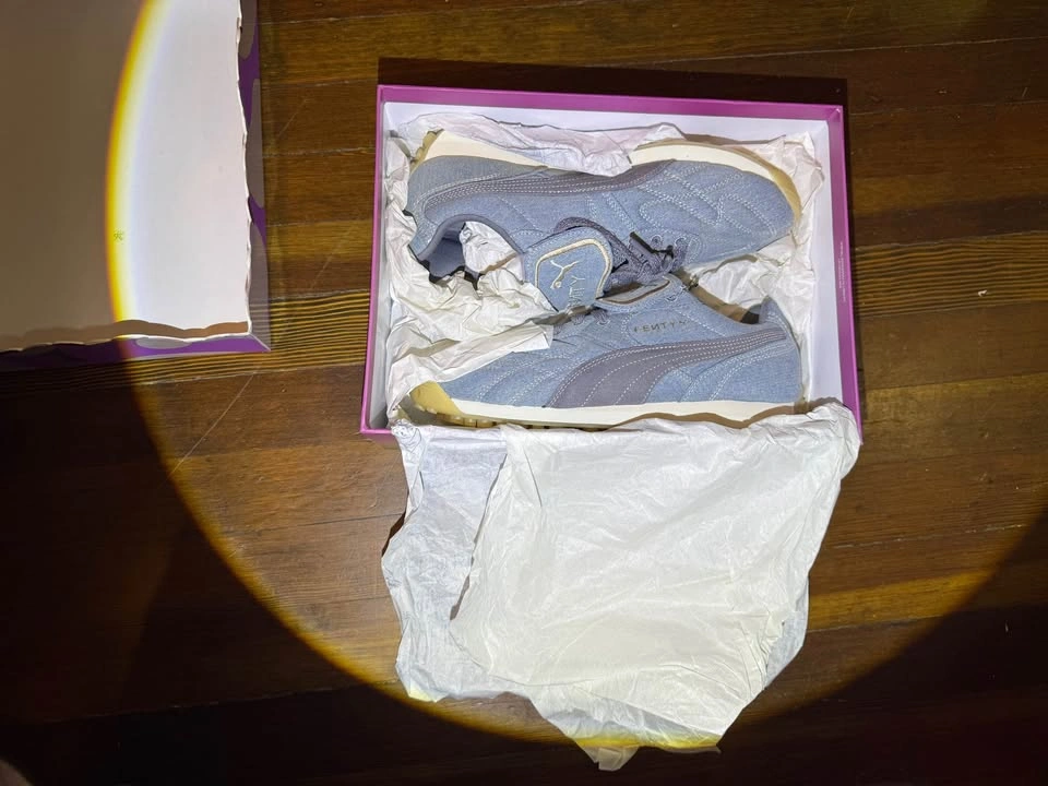 Puma x Fenty x Smurfs Avanti Denim Sneakers - photo 3