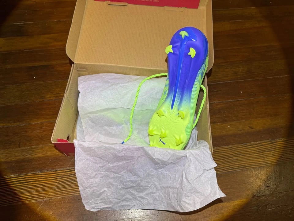 Puma Ultra Soccer Cleats - photo 4