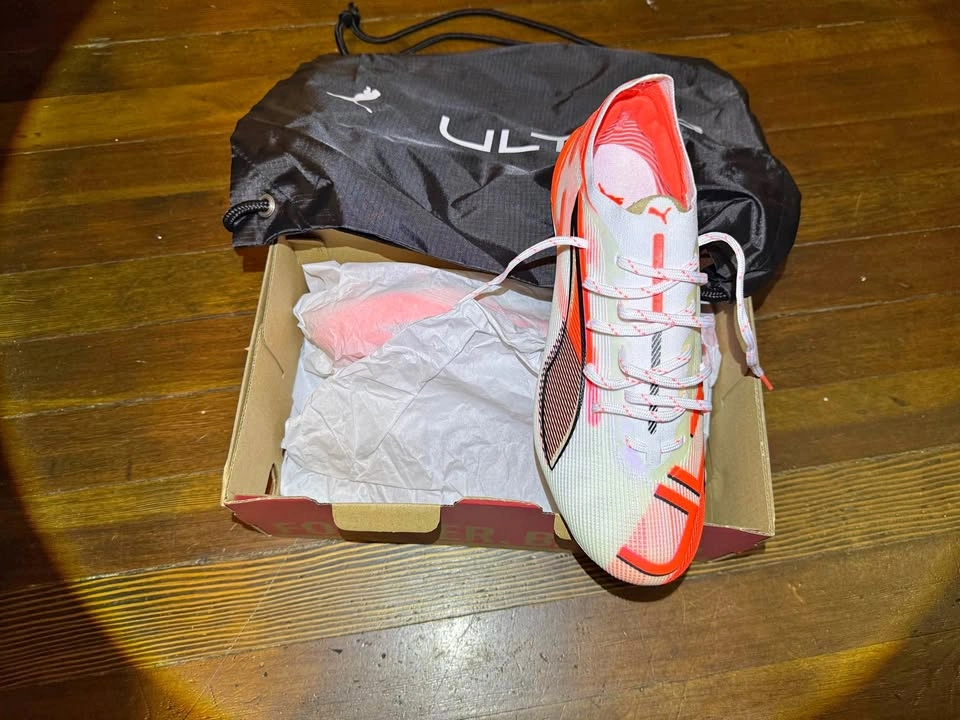 Puma Ultra Soccer Cleats