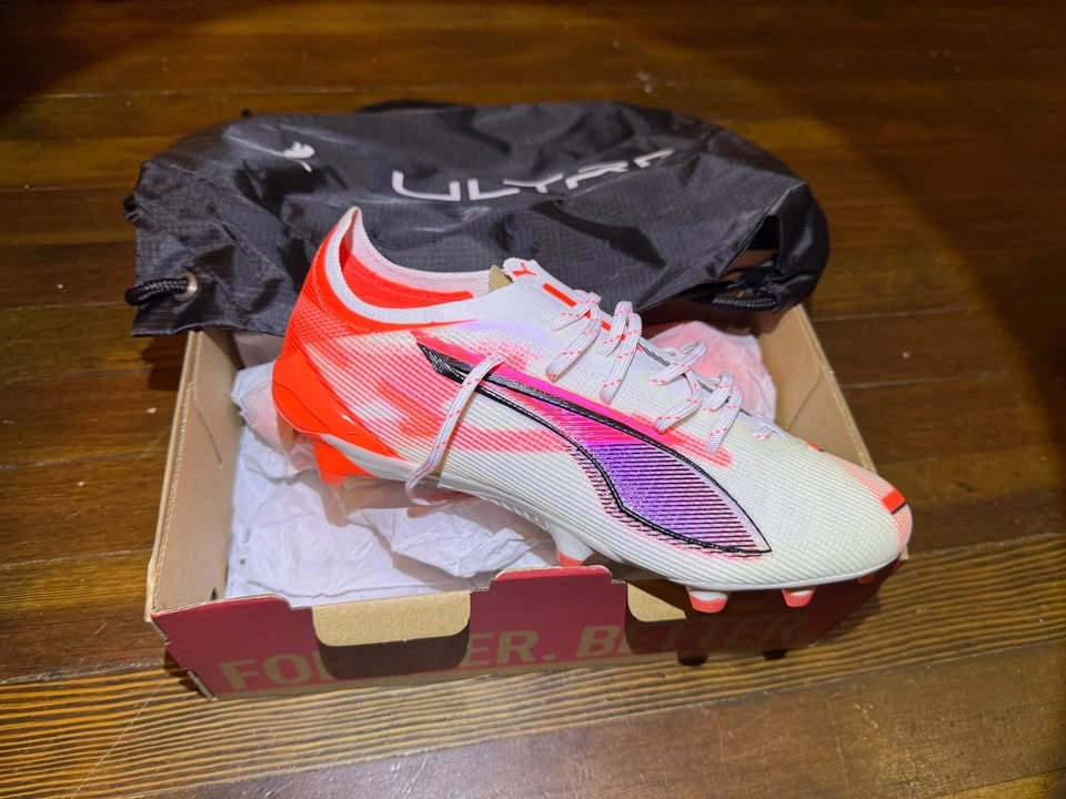 Puma Ultra Soccer Cleats - photo 3
