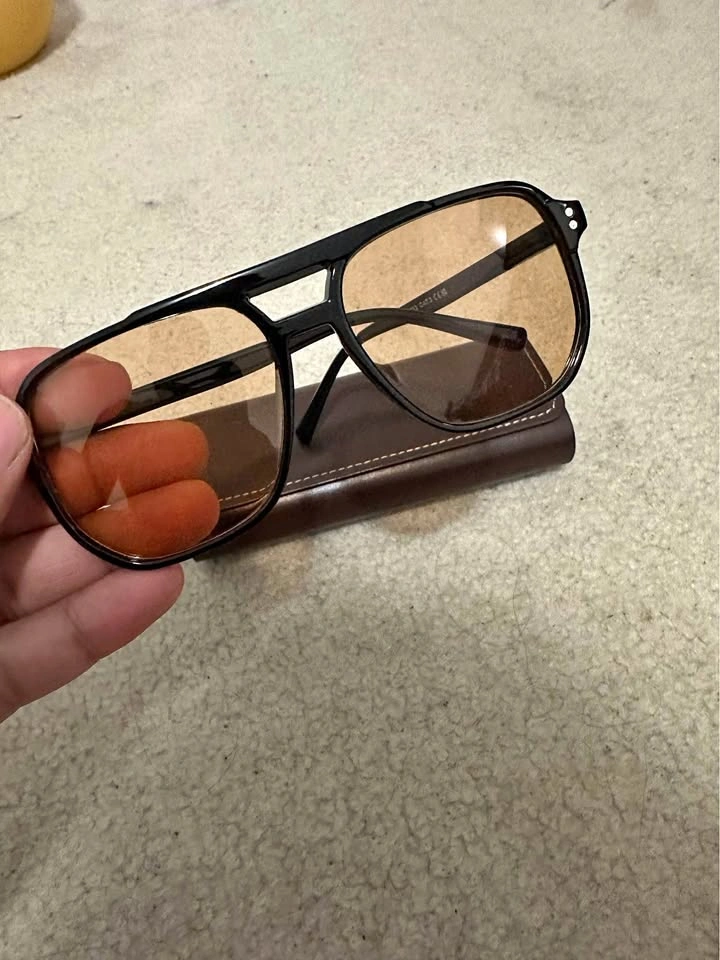 Men Sunglasses with Case