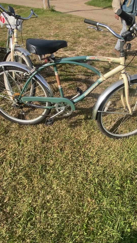 His and hers Beach cruisers bike - photo 3