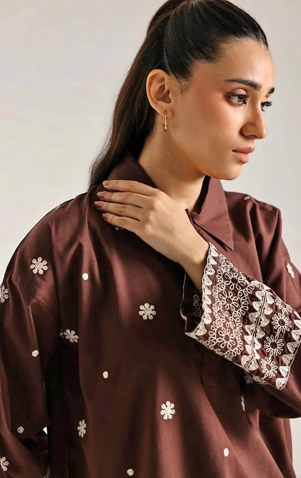 Ethnc - Brown embroidered kurti 🤎