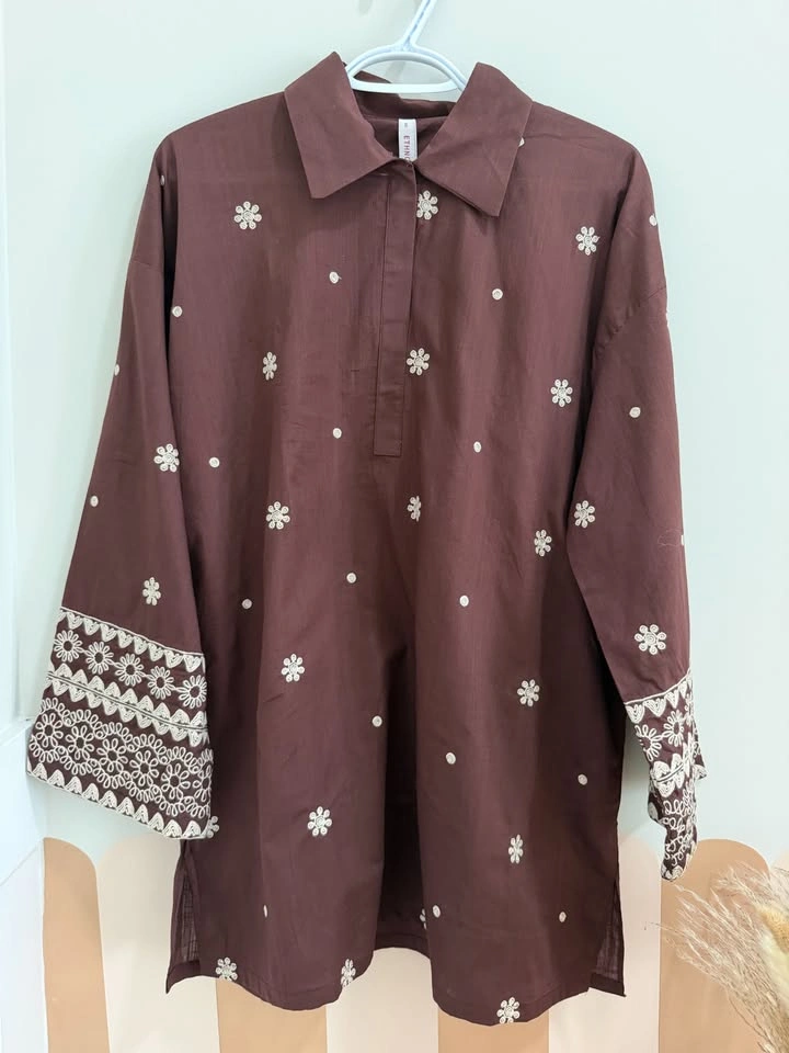 Ethnc - Brown embroidered kurti 🤎 - photo 4