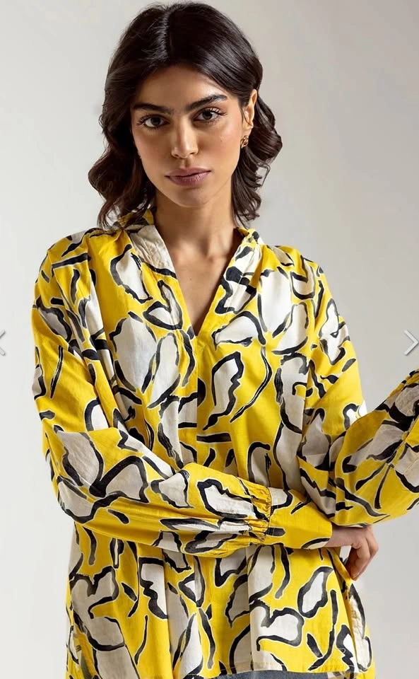 Ethnic - Loose fit yellow top 🌼