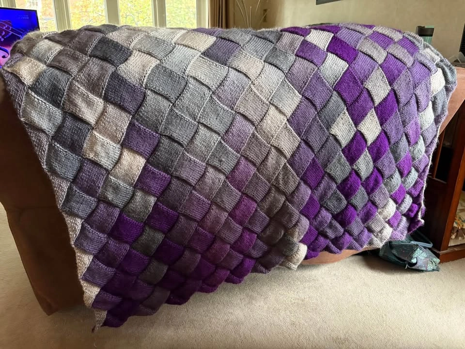 Handmade Knitted Blanket - Purple and Grey - photo 3