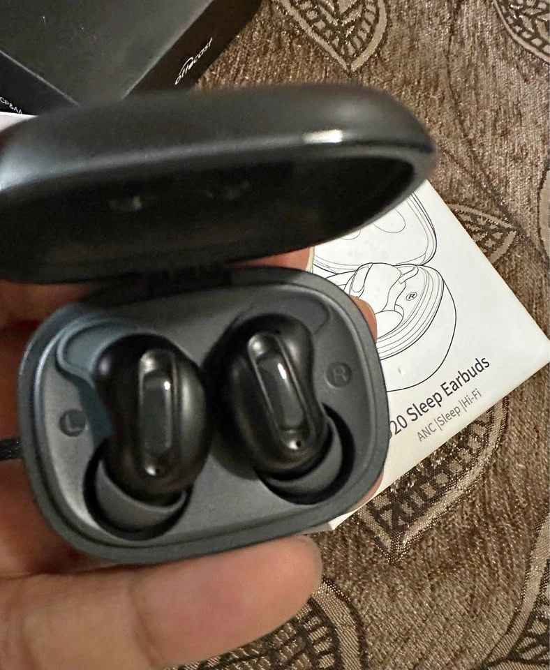 Wireless Earbuds