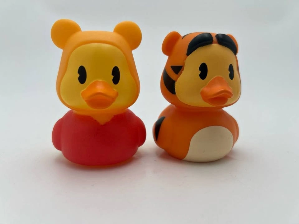 Disney Duckalooz Winnie the Pooh & Tigger Rubber Ducks
