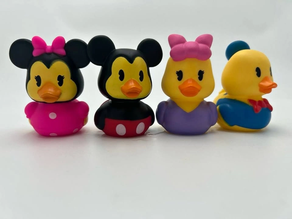 Disney Duckalooz Mickey & Friends Rubber Ducks – Lot of 4