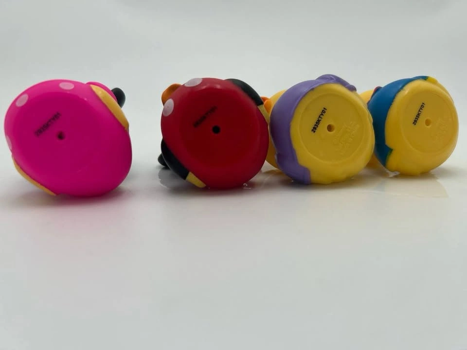 Disney Duckalooz Mickey & Friends Rubber Ducks – Lot of 4 - photo 3