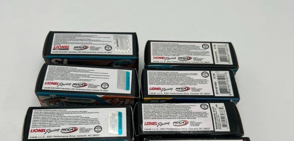 NASCAR Lionel 1:64 Diecast Lot – 6 Boxed Cars 2013–2019 - photo 4