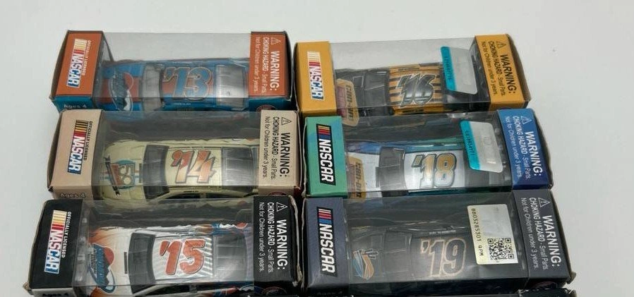 NASCAR Lionel 1:64 Diecast Lot – 6 Boxed Cars 2013–2019 - photo 5