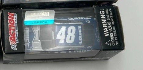 Jimmie Johnson #48 Lowe’s NASCAR Diecast 1:64 – Boxed - photo 2
