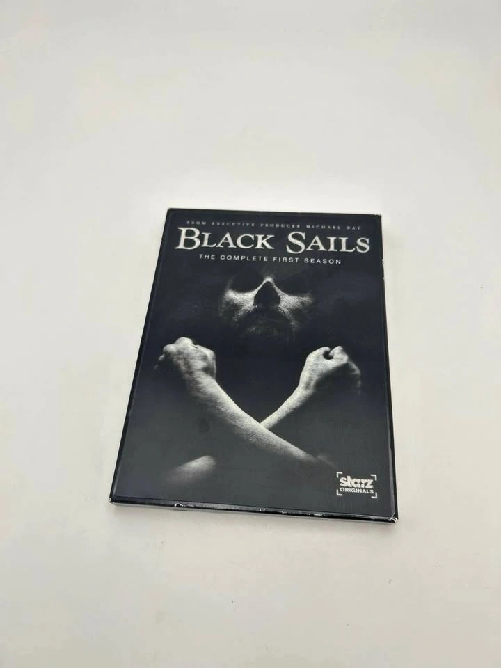 Black Sails Complete First Season – 3 DVD Set