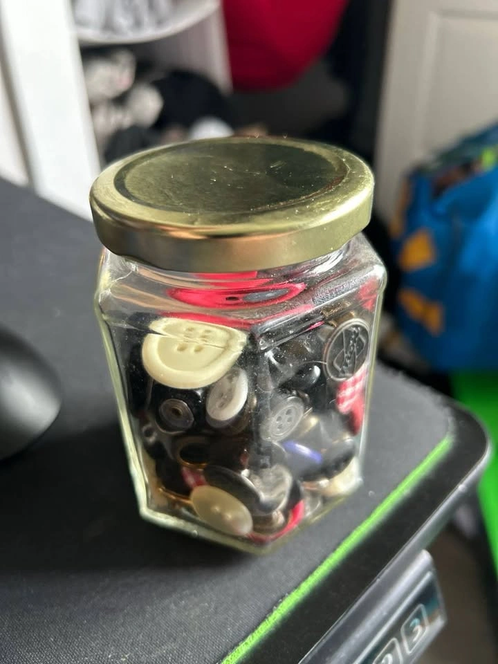 Vintage Mixed Button Lot in Glass Jar - photo 3