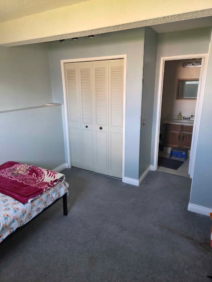 1 Bed 1 Bath - House - photo 5