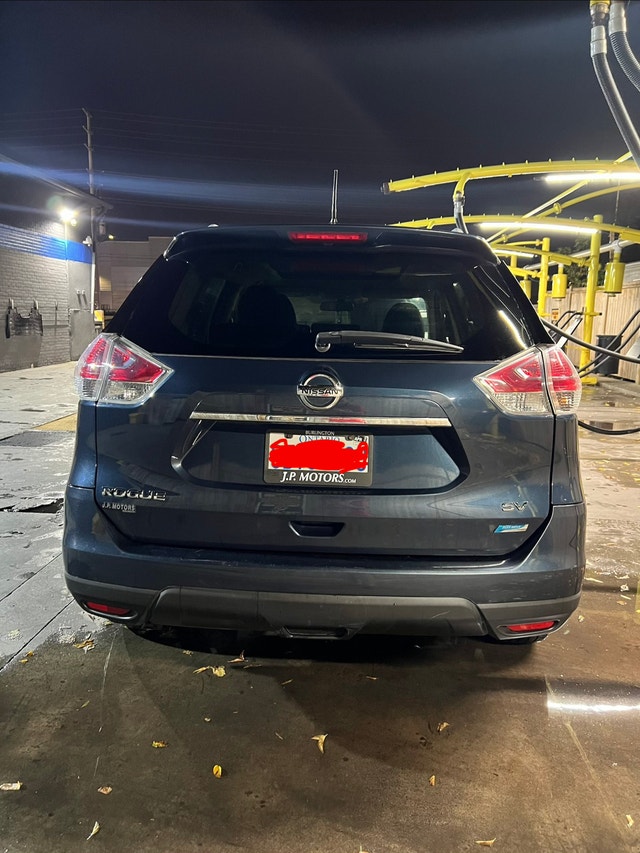 2015 Nissan Rogue SV - photo 4