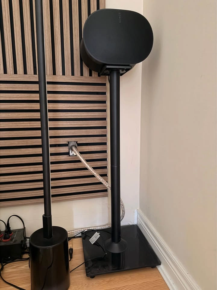 Sonos Era 300 with stands - photo 3