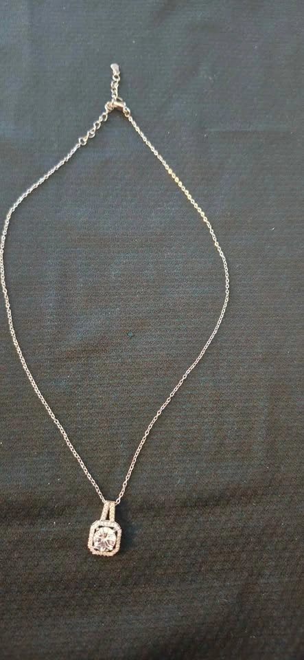 2ct Moissanite Halo Pendant Necklace - photo 4