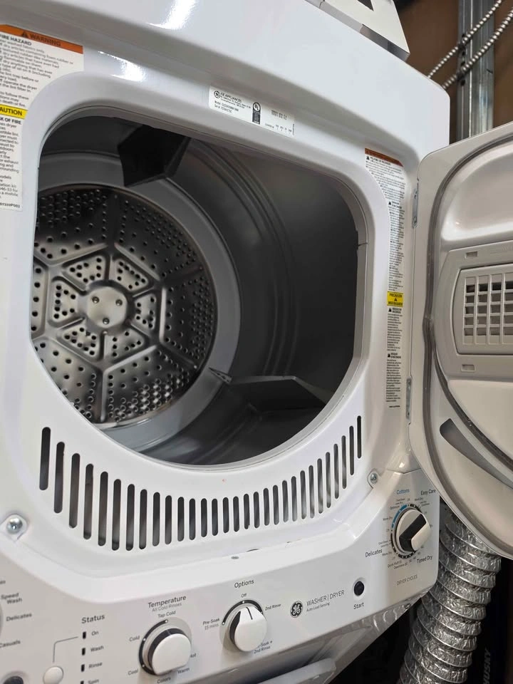 Whirlpool Washer Dryer Combo - photo 3