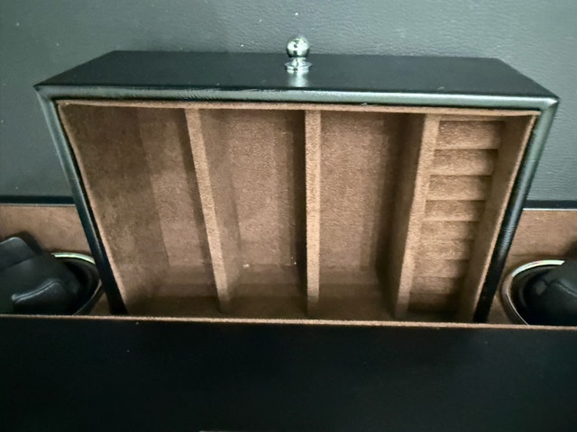 Automatic Dual Watch Winder and Storage Box - photo 3