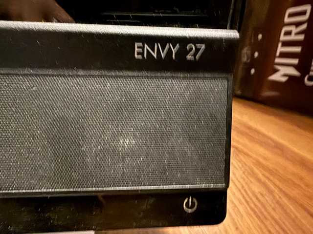 HP Envy 27 Monitor - photo 2