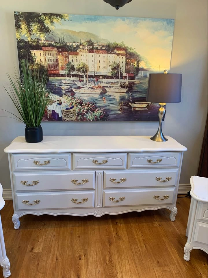 French Provincial 3-Piece Bedroom Set - photo 4