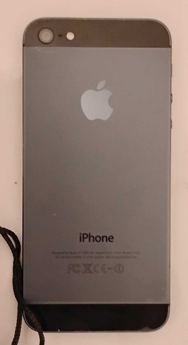 Apple iPhone 5s - photo 2