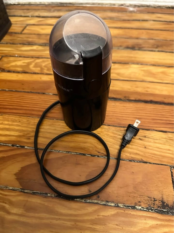Coffee Lover’s Set: Proctor Silex Grinder & IKEA French Press - photo 5