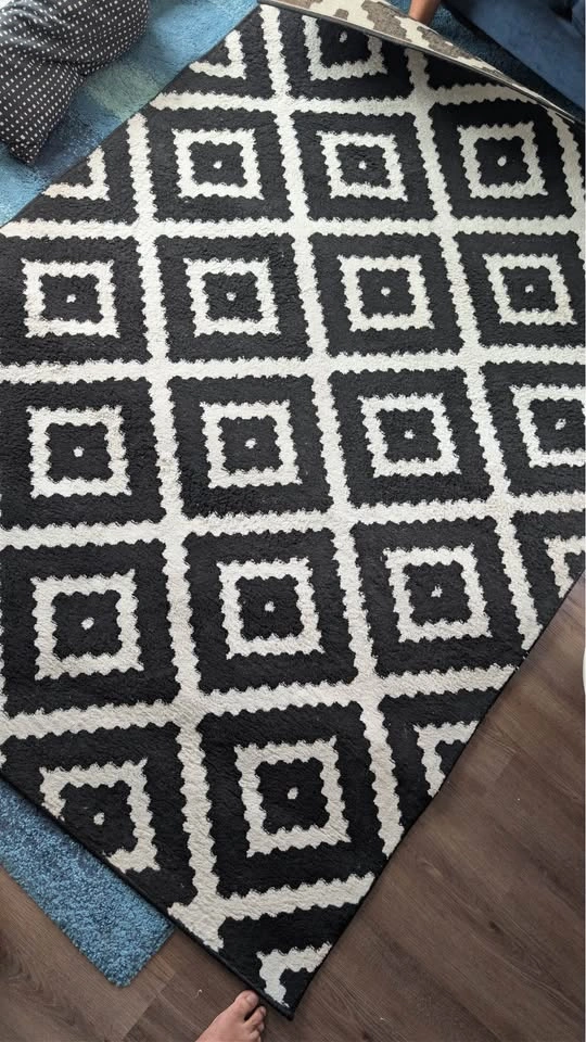 5*7 Black and White Geometric Diamond Area Rug - photo 2