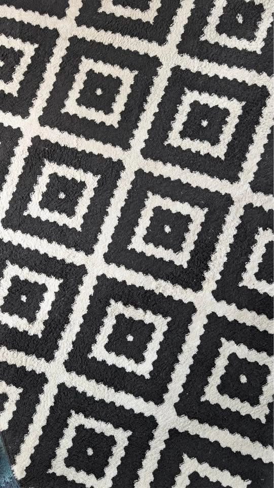 5*7 Black and White Geometric Diamond Area Rug - photo 4