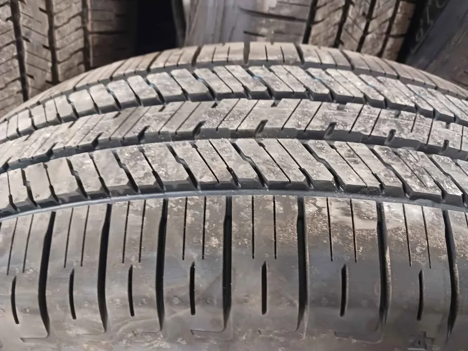 265 60 r20 DUNLOP GRANDTREK PT22 Tires - Set of 4 image indicator(3)