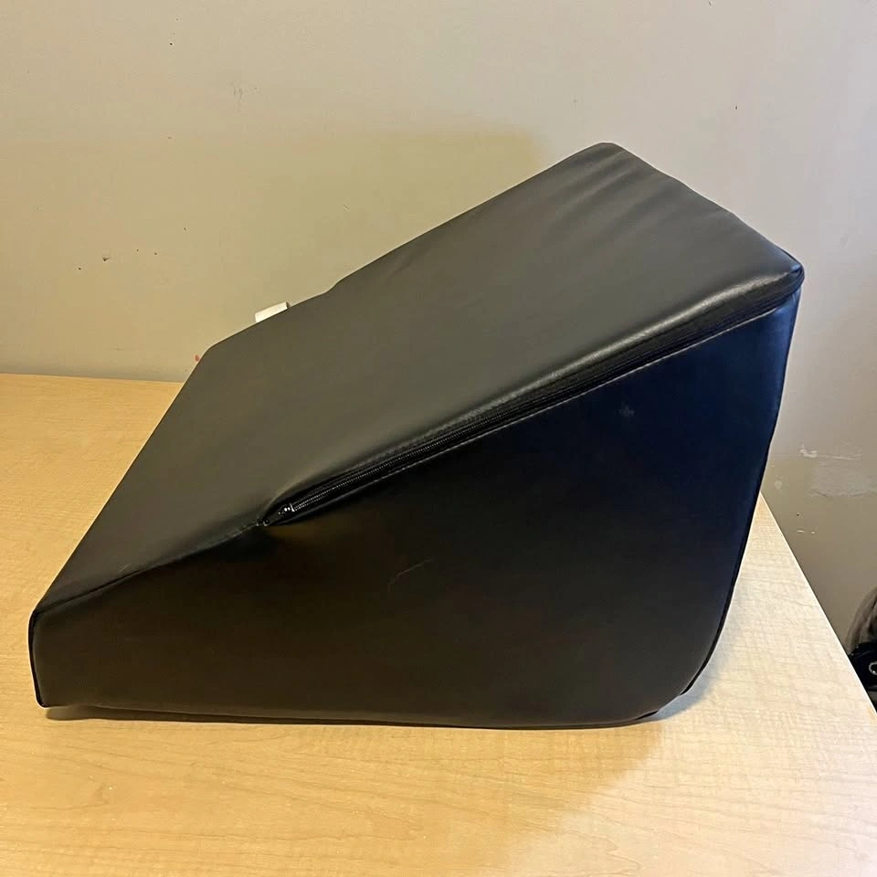 Foam Bed Wedge Pillow with Vinyl Cover