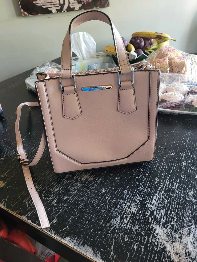 Steve Madden Bag image indicator(3)