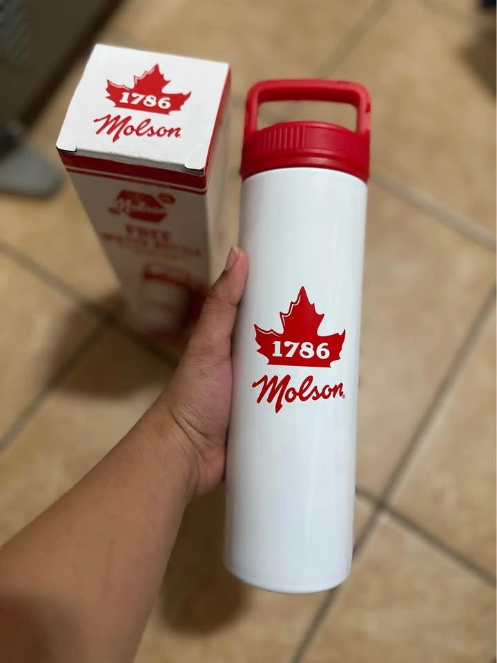 Molson Canadian Water Bottle – New in Box - photo 2