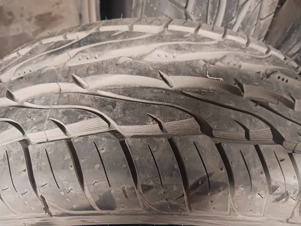 255 60 r17 THREE NEW TOYO PROXES ST II ALL SEASON TIRES image indicator(3)