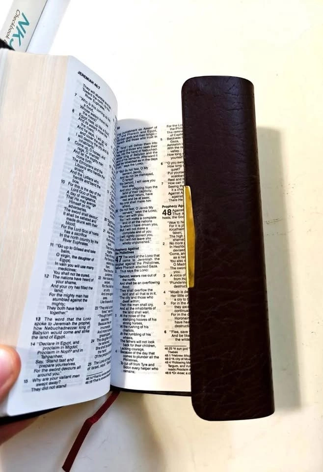 NKJV Checkbook Bible Compact Bonded Leather - photo 5