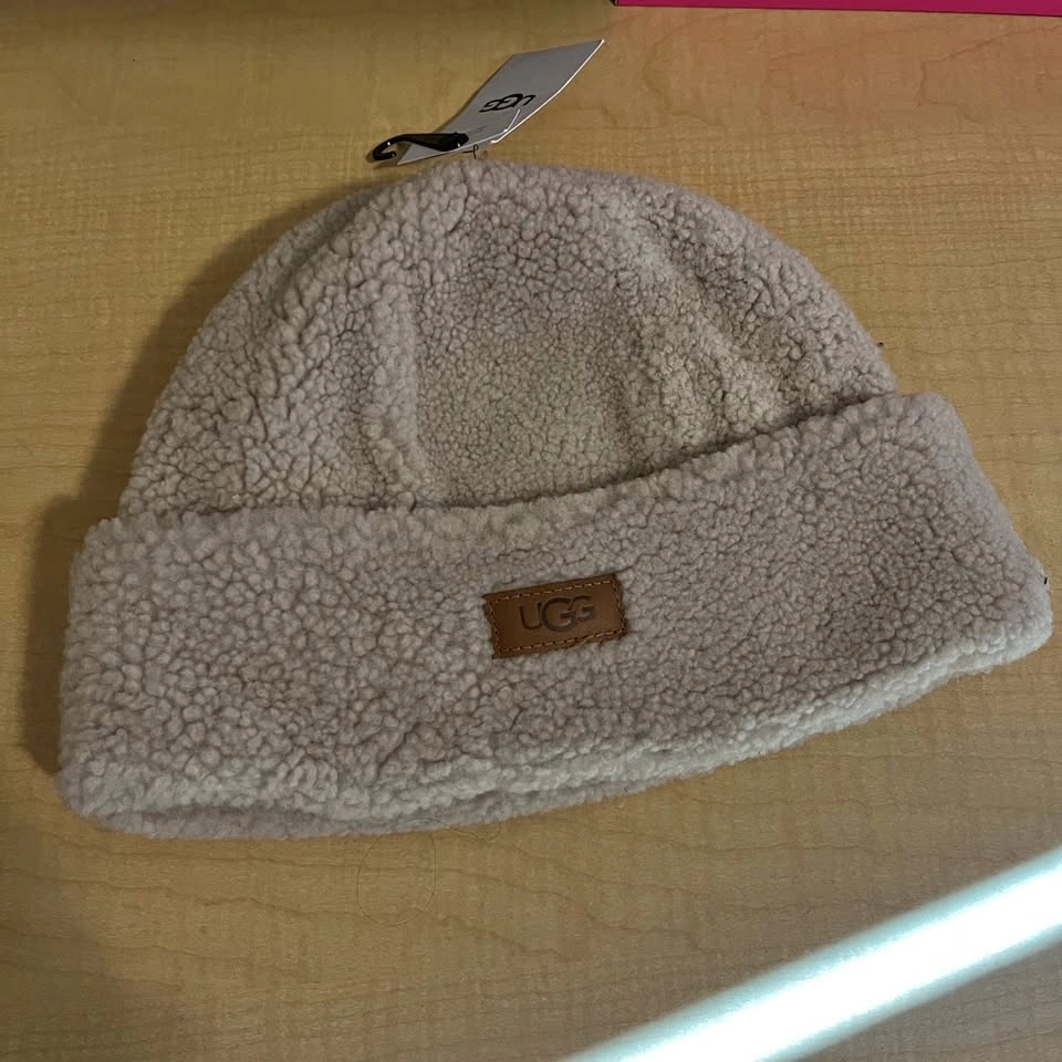 UGG Hat S size for kids