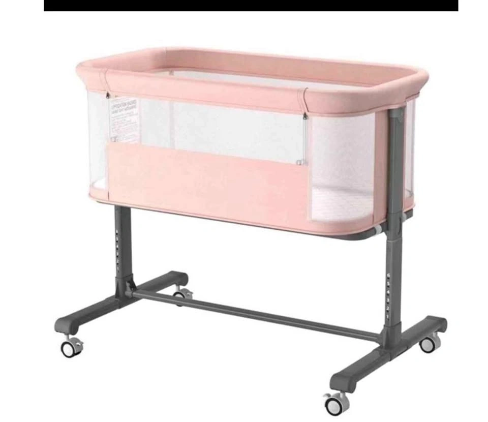 BNIB Baby Bassinet with Wheels